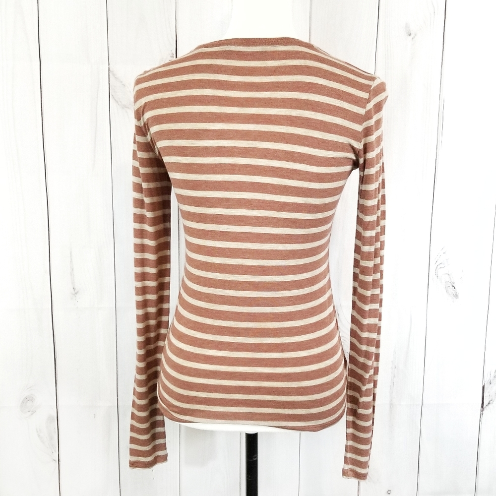 Vince Striped Long Sleeve Top Size Small - Picture 4 of 8